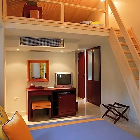 Hotel Maritsas &