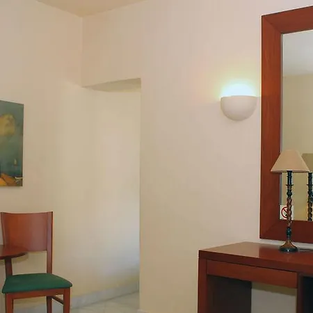 Maritsas & Портария