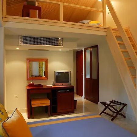 Hotel Maritsas &