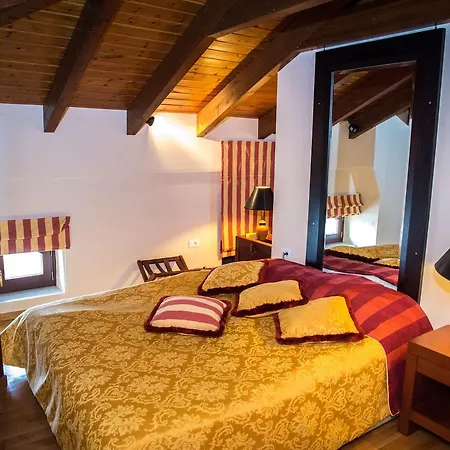 Maritsas & Hotel