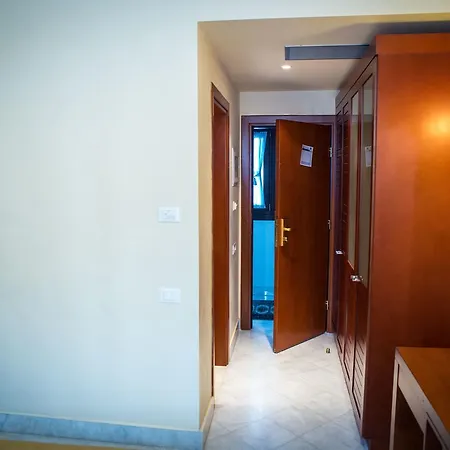 Maritsas & Отель Портария